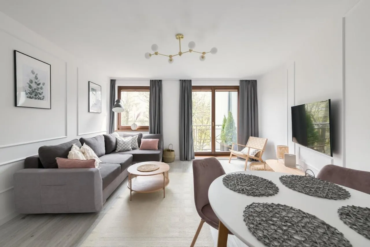 Apartment Dom & House - Apartamenty Sobieskiego Sopot Poland